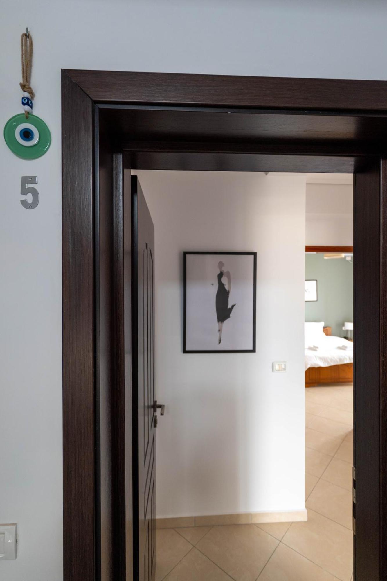 Philoxenia Apartments Saranda Стая снимка