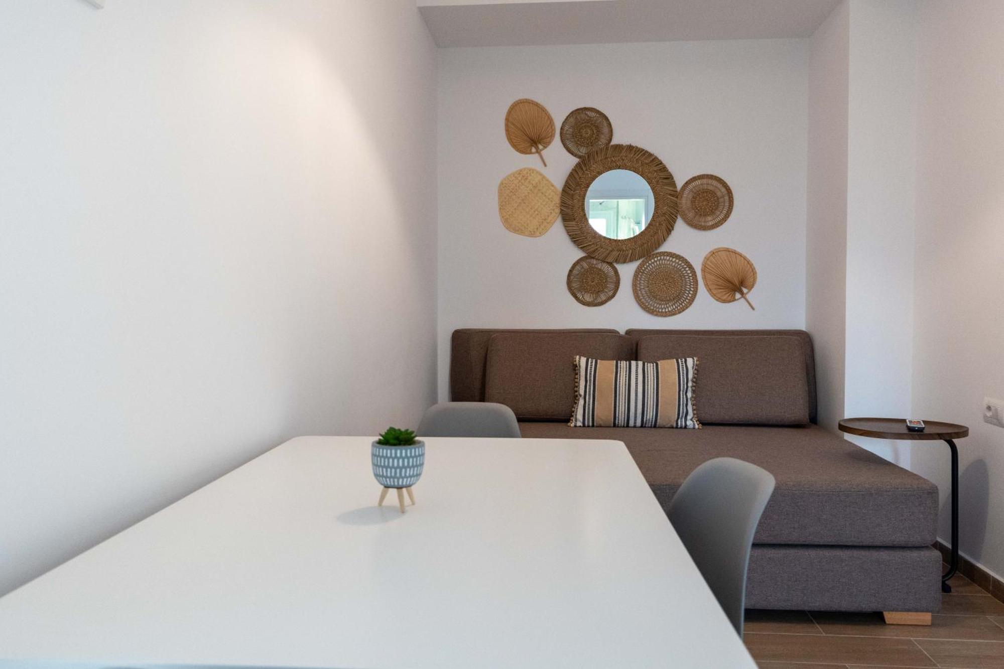 Philoxenia Apartments Saranda Стая снимка